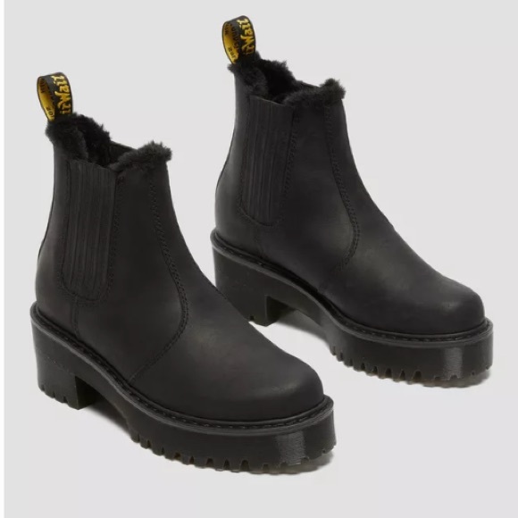 Dr Marten's black vegan platform Chelsea boots w/faux fur lining